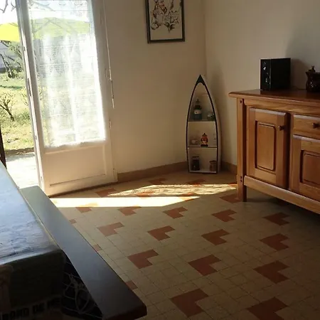 Maison Bord De *